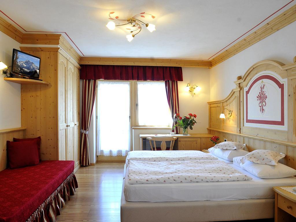 Hotel Cesa Padon Arabba Quarto foto